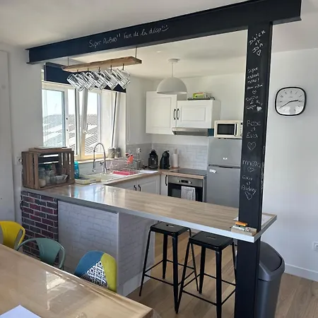 Le Refuge Apartment *